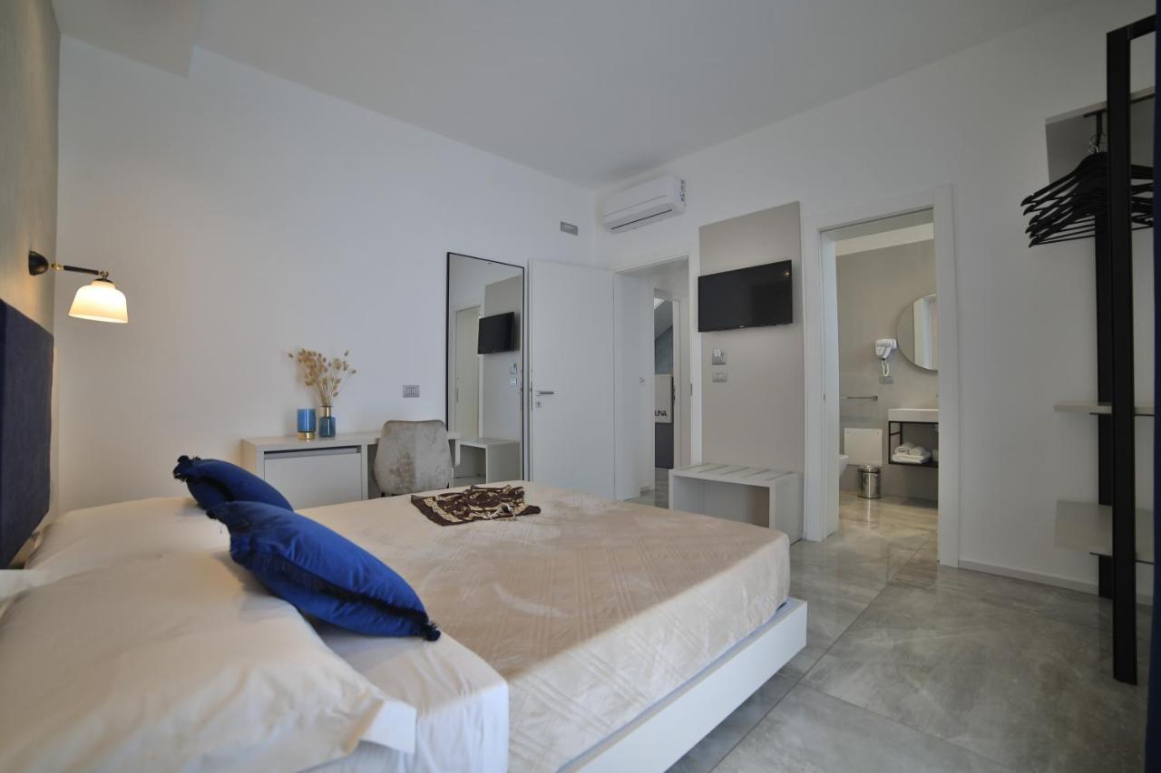 Calaluna Rooms Порто-Чезарео Экстерьер фото