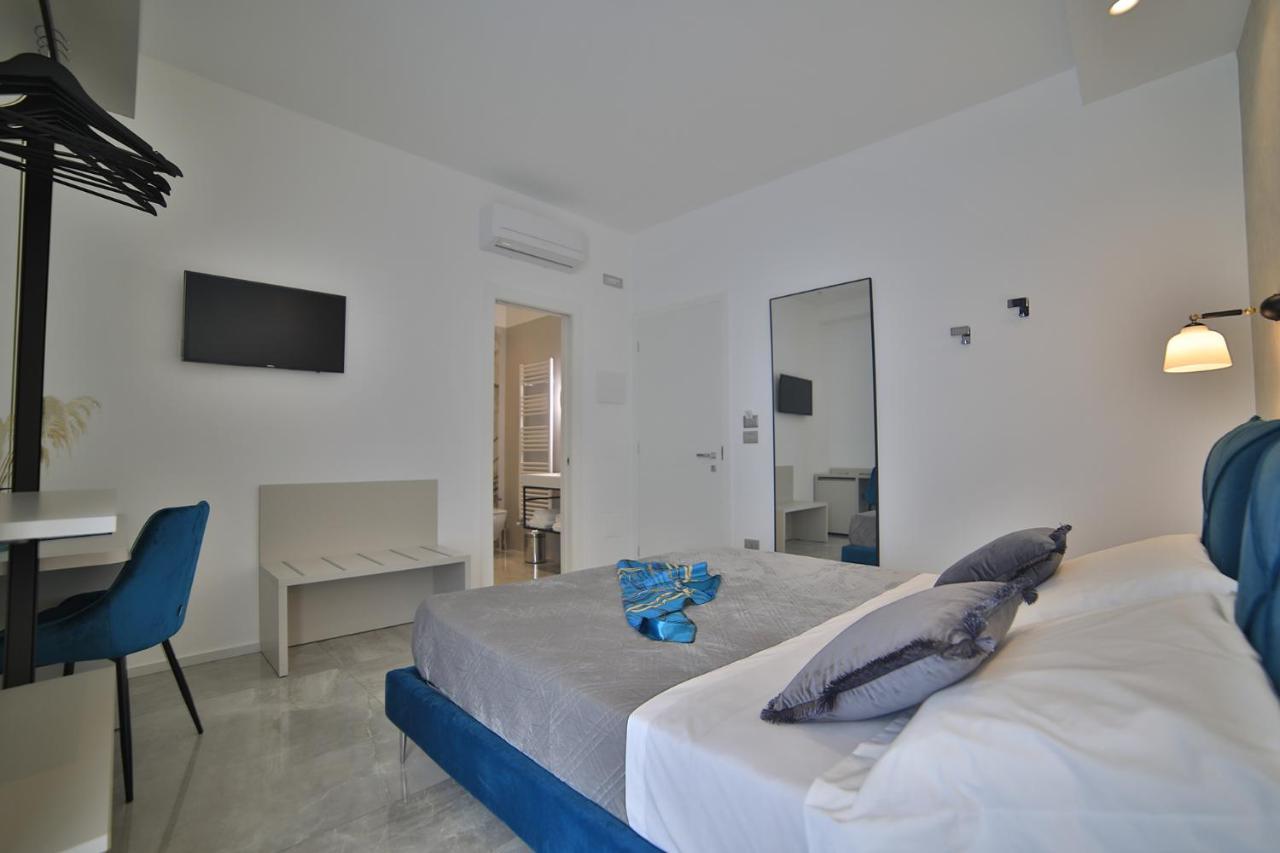 Calaluna Rooms Порто-Чезарео Экстерьер фото