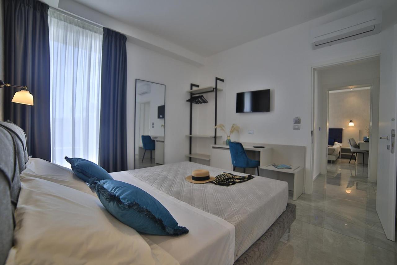 Calaluna Rooms Порто-Чезарео Экстерьер фото